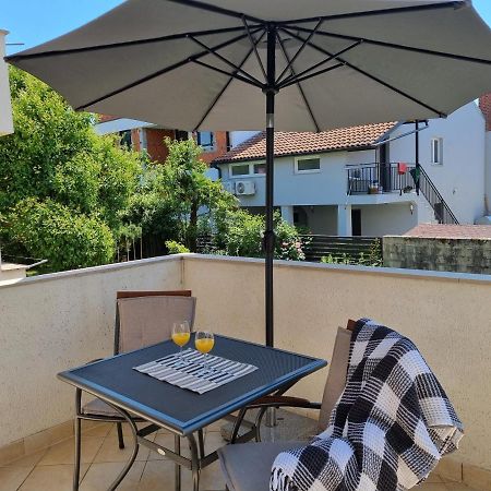 N&G Apartments Ρόβινι Εξωτερικό φωτογραφία