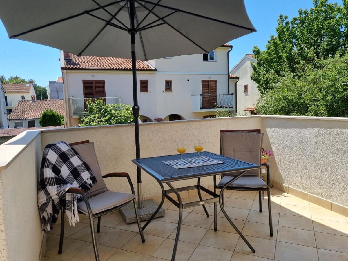 N&G Apartments Ρόβινι Εξωτερικό φωτογραφία