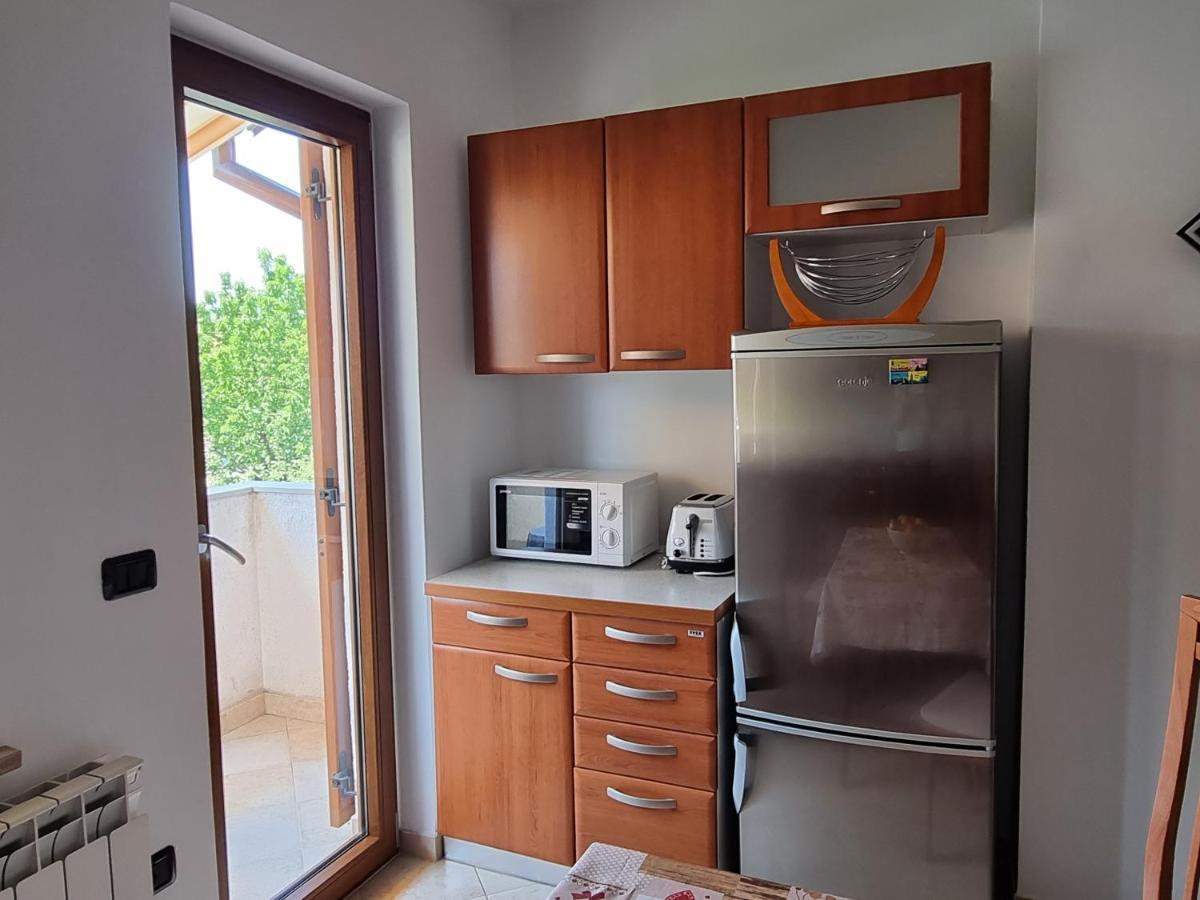 N&G Apartments Ρόβινι Εξωτερικό φωτογραφία
