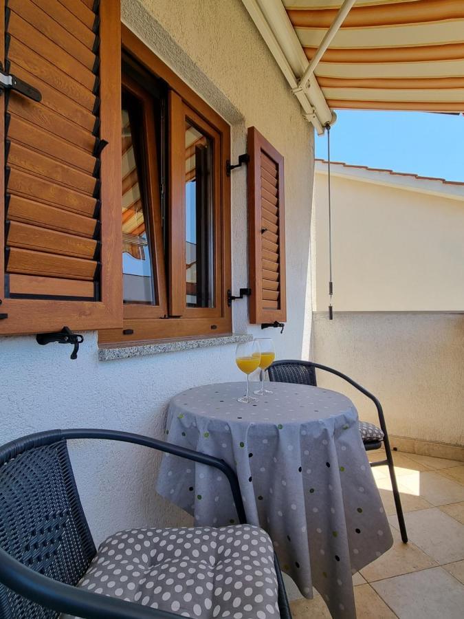 N&G Apartments Ρόβινι Εξωτερικό φωτογραφία