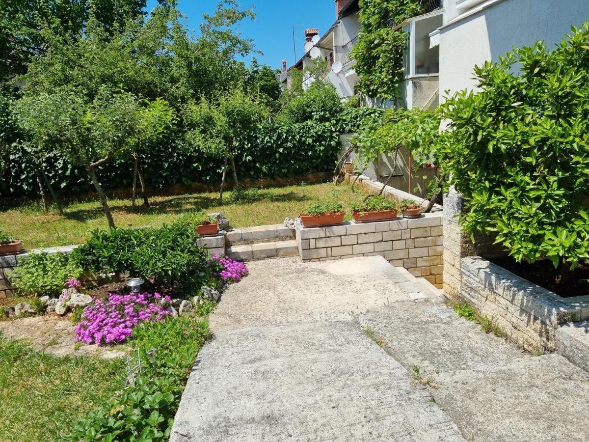N&G Apartments Ρόβινι Εξωτερικό φωτογραφία