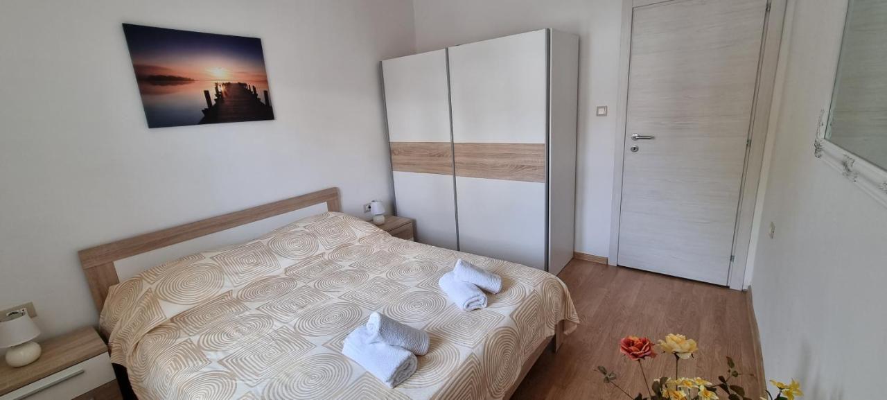 N&G Apartments Ρόβινι Εξωτερικό φωτογραφία