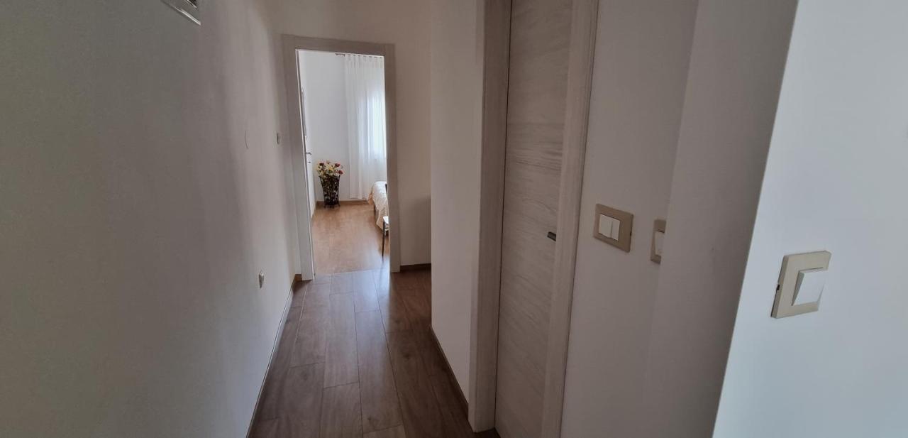 N&G Apartments Ρόβινι Εξωτερικό φωτογραφία