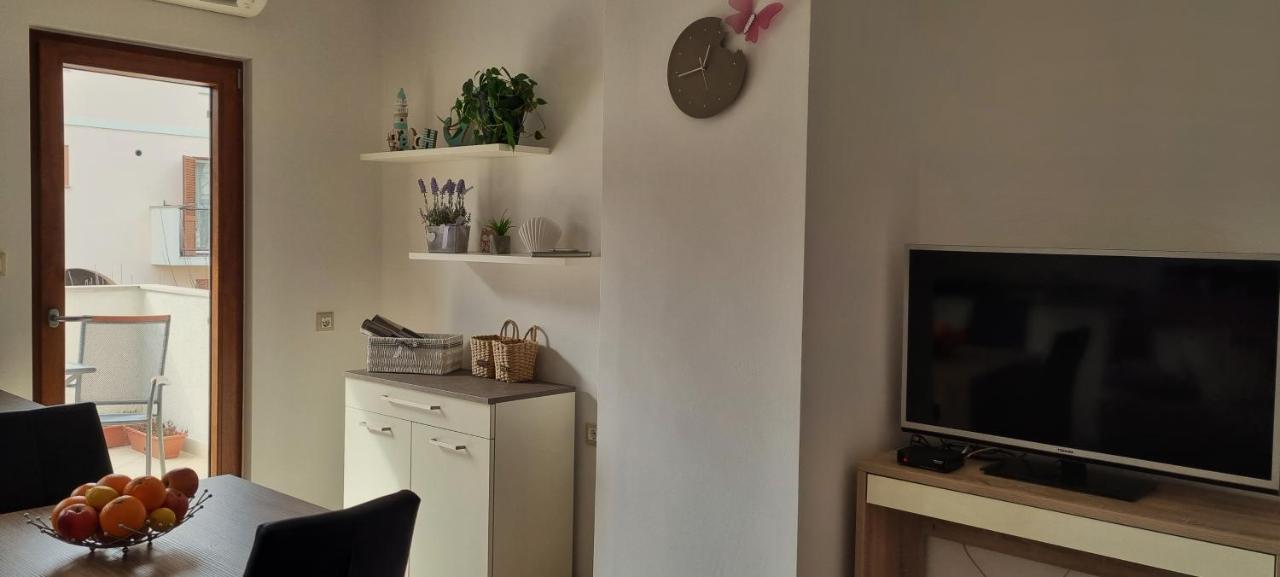 N&G Apartments Ρόβινι Εξωτερικό φωτογραφία
